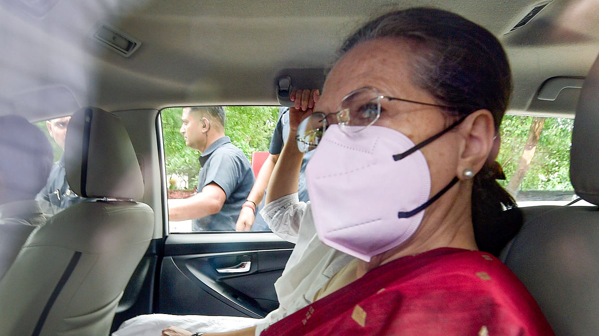 <div class="paragraphs"><p>Sonia Gandhi Leaves ED After Questioning as Congress Stages Protests</p></div>
