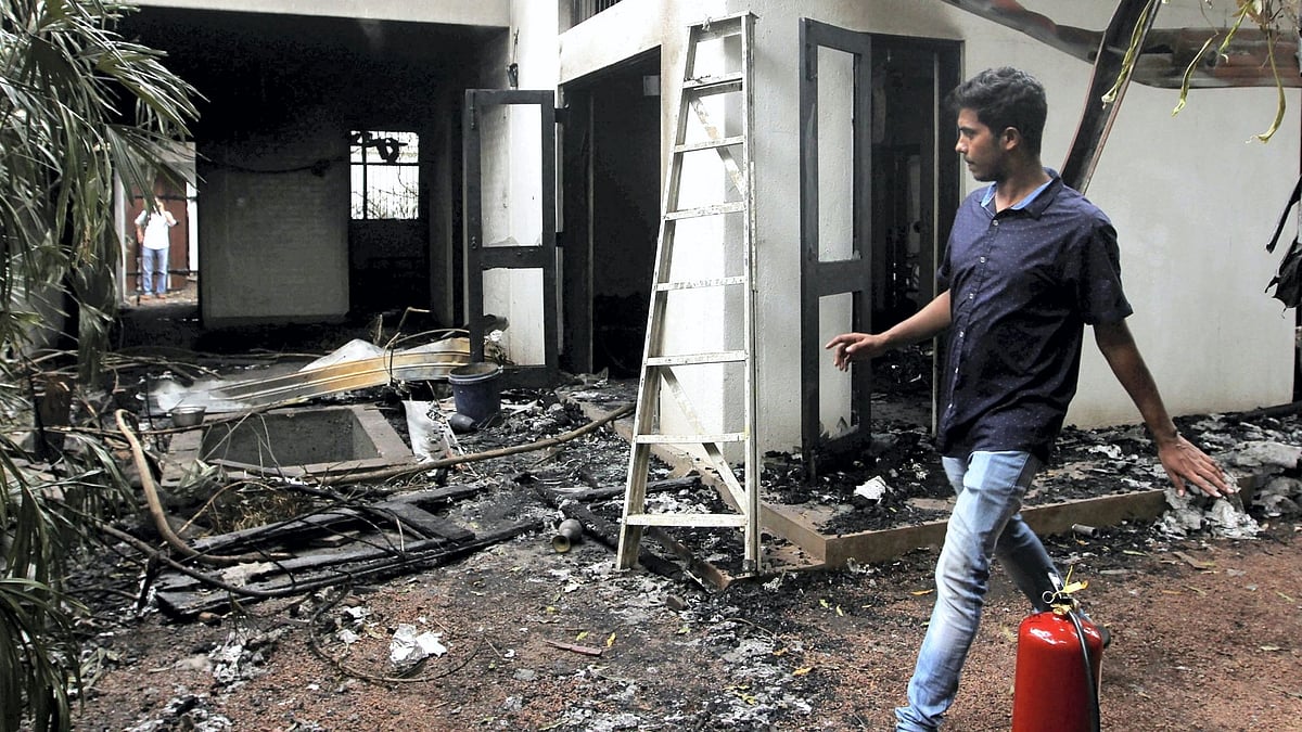<div class="paragraphs"><p>In remarkable scenes of a country in meltdown, anti-government protesters set Wickremesinghe's private residence at Cambridge Place on <a href="https://www.thequint.com/news/world/in-photos-sri-lanka-crisis-president-gotabaya-rajapaksa-protesters-prime-minister-ranil-wickremesinghe">fire</a>, hours after they <a href="https://www.thequint.com/news/world/indefinite-curfew-sri-lanka-anti-government-rally-to-ouster-president-gotabaya-rajapaksa-economic-crisis">stormed</a> the President's House and other key buildings.</p></div>