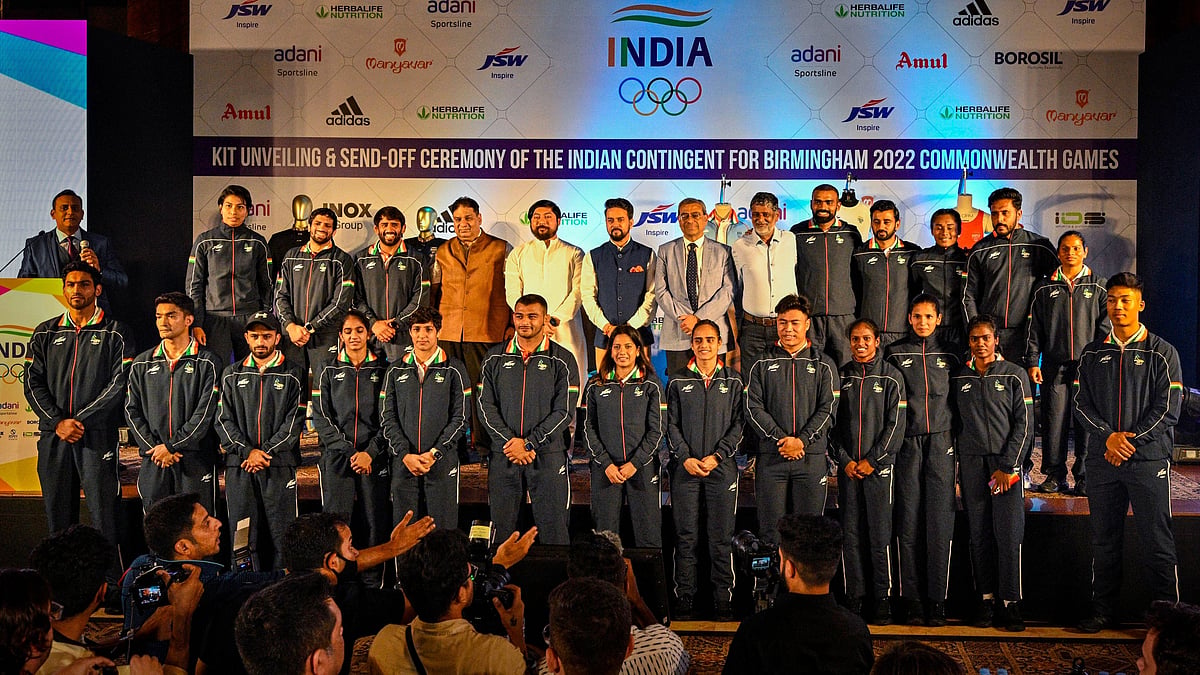 <div class="paragraphs"><p>A file photo of the Indian contingent along with Sports and Youth Affairs Minister Anurag Thakur ahead of their CWG 2022 campaign in Birmingham. </p></div>