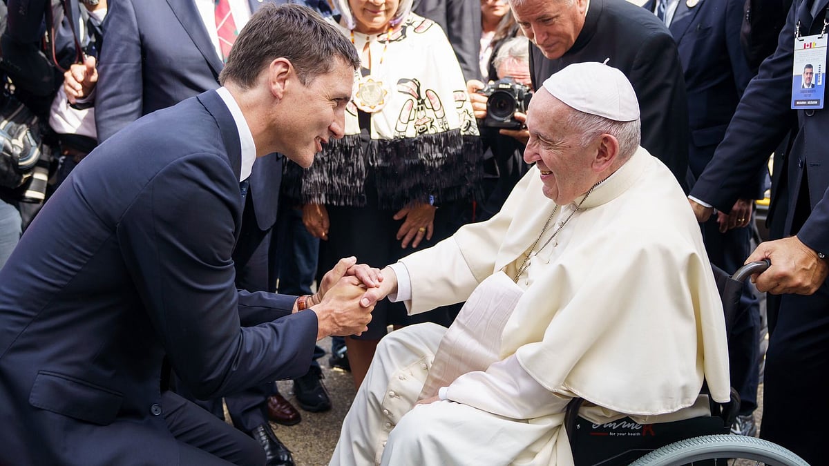 <div class="paragraphs"><p>Pope Francis and Canadian Prime Minister Justin Trudeau. </p></div>