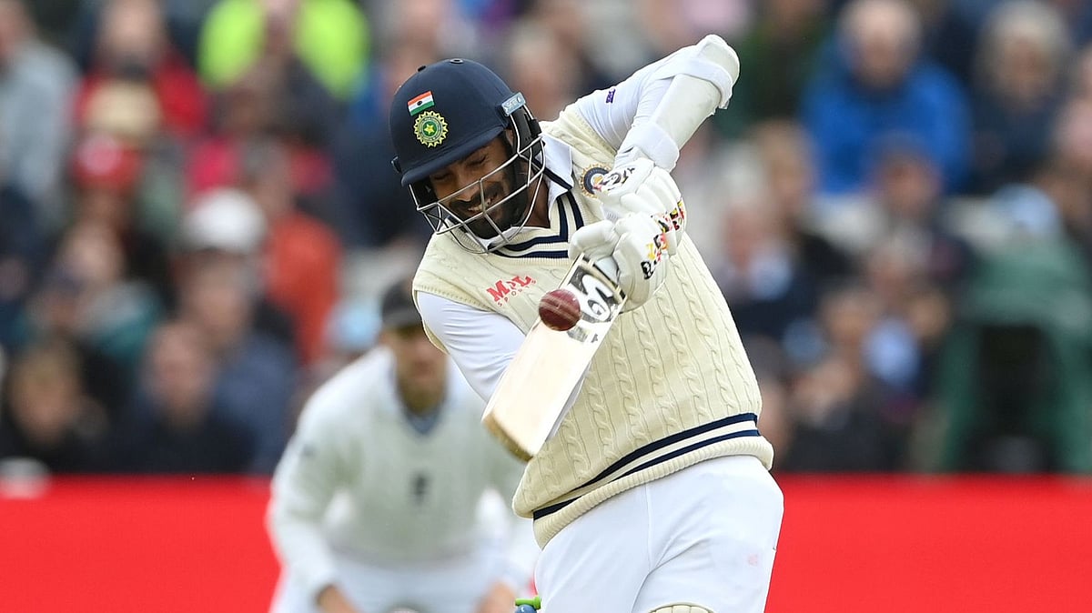 <div class="paragraphs"><p>Jasprit Bumrah attacking Stuart Broad.</p></div>