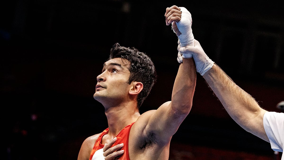 <div class="paragraphs"><p>CWG 2022: Shiva Thapa enter Round of 16.</p></div>