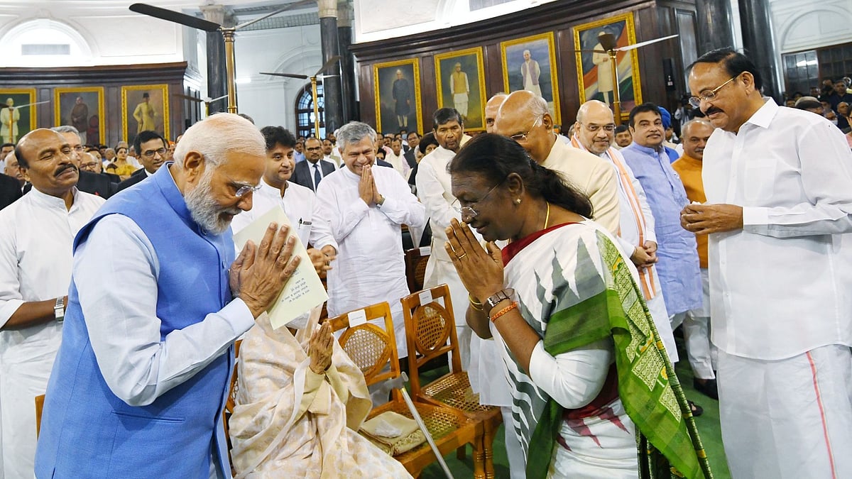 <div class="paragraphs"><p>In another tweet, PM Modi said, "In her address after taking oath, President Droupadi Murmu Ji gave a message of hope and compassion. She emphasised on India's accomplishments and presented a futuristic vision of the path ahead at a time when India is marking Azadi Ka Amrit Mahotsav."</p></div>