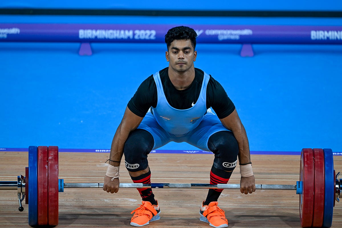 <div class="paragraphs"><p>India's Achinta Sheuli in action during the men's 73kg weightlifting category match of the Commonwealth Games 2022 (CWG) in Birmingham, UK, on Sunday, 31 July. Sheuli secured the third CWG 2022 gold medal for India. </p></div>
