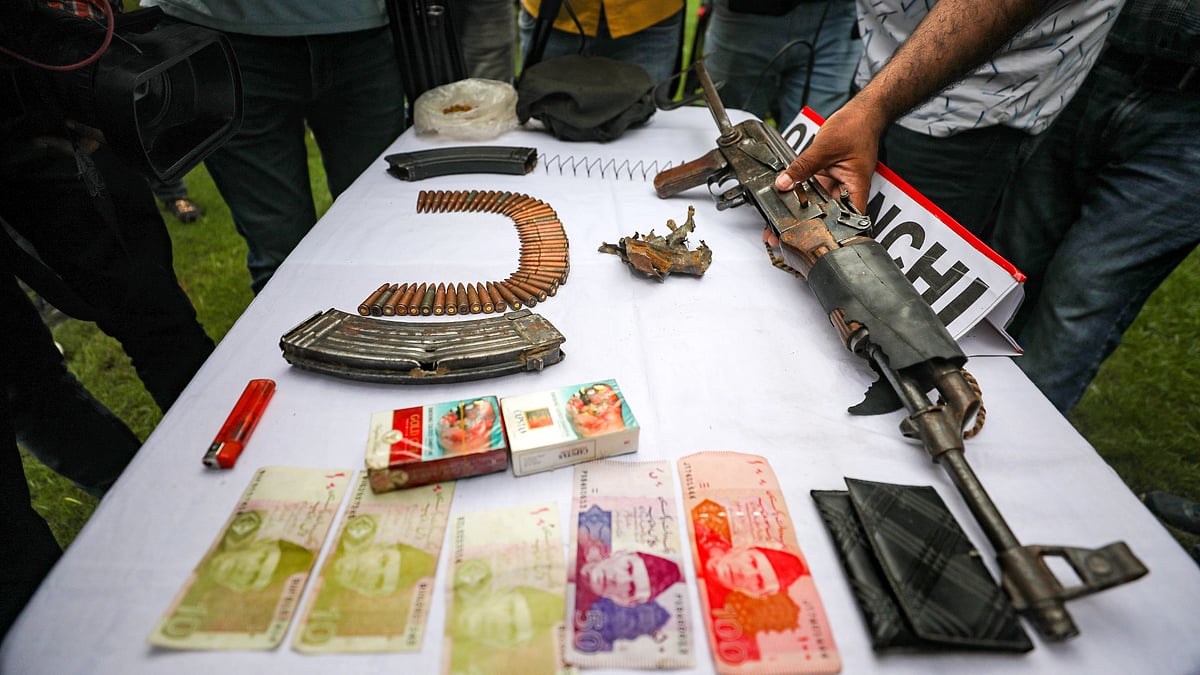 <div class="paragraphs"><p>A <a href="https://www.thequint.com/topic/pakistan">Pakistani</a> terrorist, who was captured in Rajouri district of Jammu and Kashmir, was paid Rs 30,000 by a colonel of Pakistan intelligence agency to attack the Indian Army post, officials said on Wednesday, 24 August.</p></div>