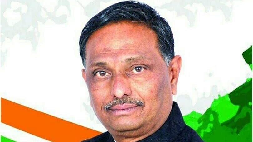 <div class="paragraphs"><p>The son-in-law of a Congress MLA from <a href="https://www.thequint.com/topic/gujarat">Gujarat</a> has been booked in a case of culpable homicide not amounting to murder after his SUV struck an autorickshaw and a motorcycle, killing six people.</p></div>