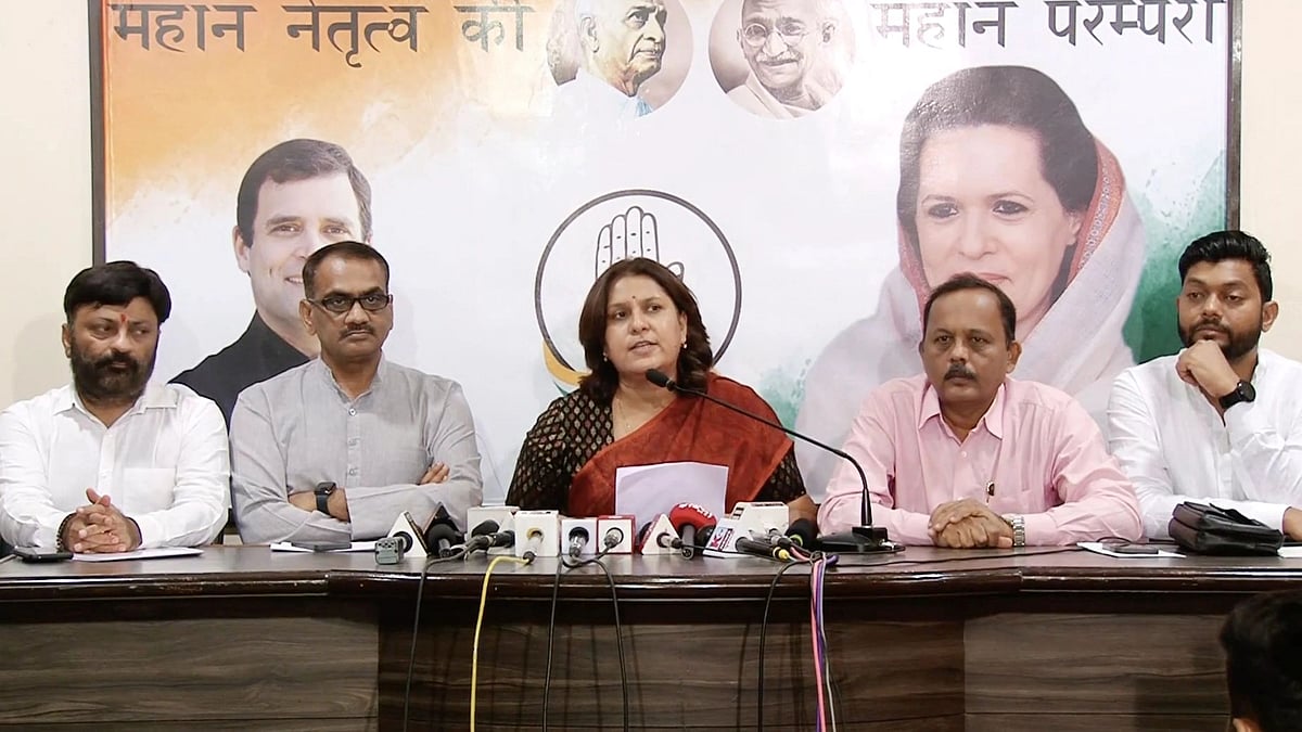 <div class="paragraphs"><p>The <a href="https://www.thequint.com/topic/congress-party">Congress</a> on Monday, 22 August, claimed that in the last five years, <a href="https://www.thequint.com/news/india/mundra-drug-bust-case-accused-linked-pakistan-terror-groups-nia">drugs </a>worth Rs 2.5 lakh crore have been seized in Gujarat.</p></div>
