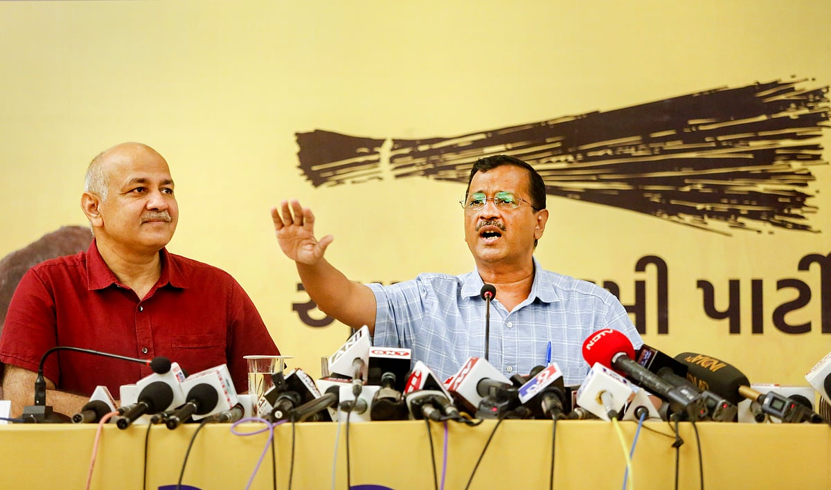 <div class="paragraphs"><p>Delhi Chief Minister Arvind Kejriwal and Deputy Chief Minister Manish Sisodia address a press conference in Ahmedabad, on Monday, 22 August.</p></div>