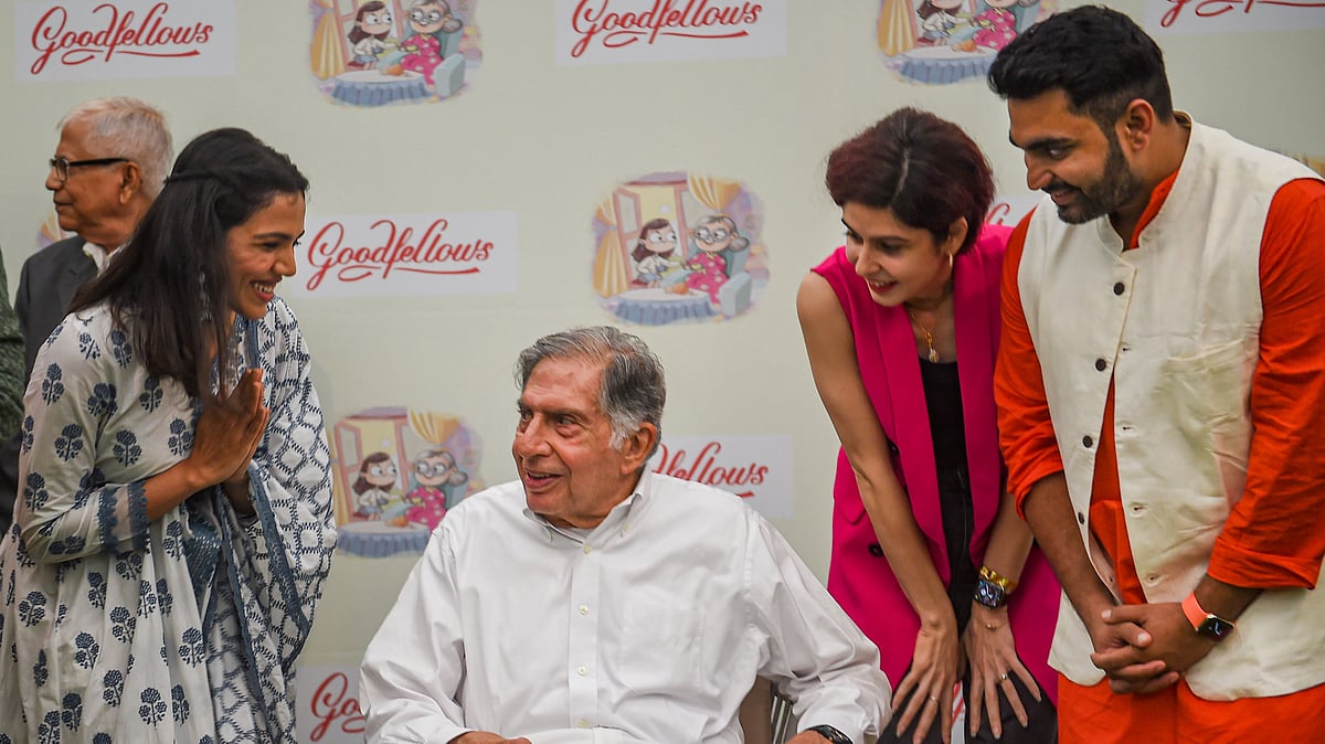 <div class="paragraphs"><p>Ratan Tata said, "You do not know what it is like to be lonely until you spend time alone wishing for companionship."</p></div>