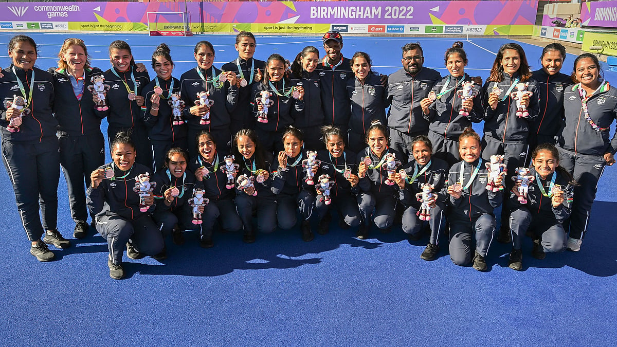 <div class="paragraphs"><p>A wrap of all of India's big results from Day 10 of the 2022 Commonwealth Games.</p></div>