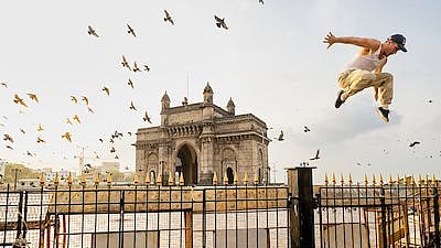 <div class="paragraphs"><p>Free Runner Jason Paul Takes Over Mumbai, Pays Homage to It's Dabbawalas</p></div>