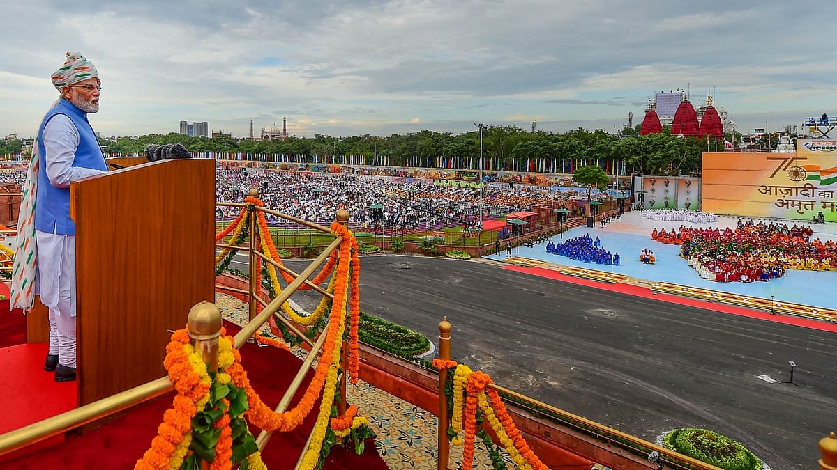 <div class="paragraphs"><p>Prime Minister Narendra Modi addressing the nation from the ramparts of the Red Fort in New Delhi on Monday, 15 August.</p></div>