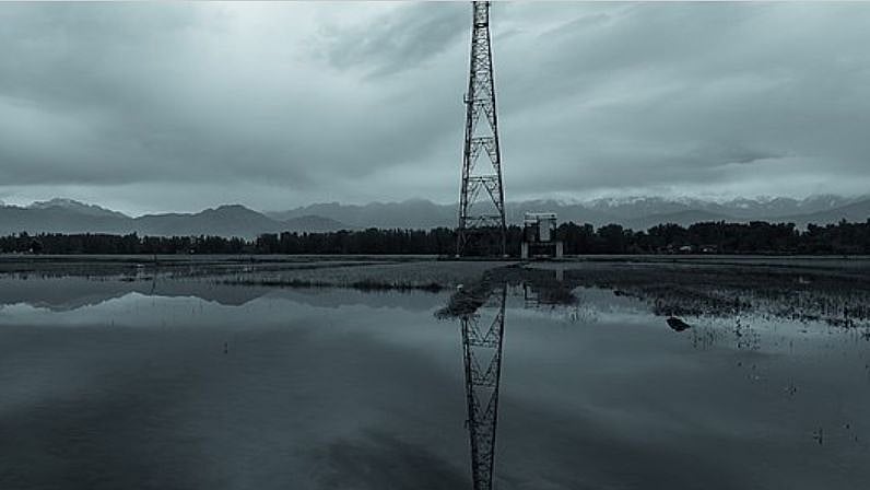 <div class="paragraphs"><p>Southeast Asia gets heavy rainfall, which makes cities in the northeast, like Guwahati, especially prone to flooding.</p></div>