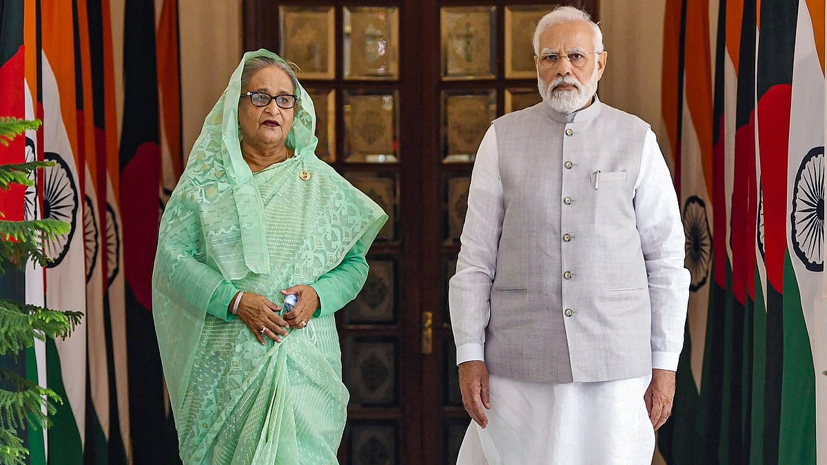 <div class="paragraphs"><p>Prime Minister Narendra Modi with Bangladeshi PM Sheikh Hasina. </p></div>