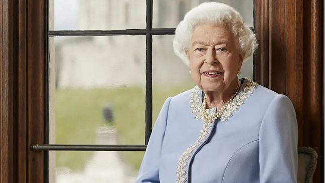 <div class="paragraphs"><p>Queen Elizabeth II.</p></div>