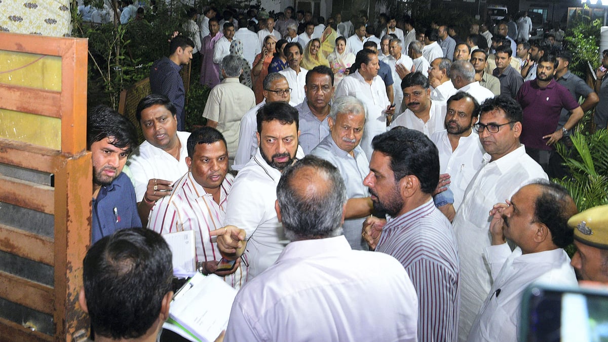 <div class="paragraphs"><p>Over 90 Rajasthan Congress MLAs submitted their resignation to Speaker CP Joshi on Sunday, 25 September.</p></div>