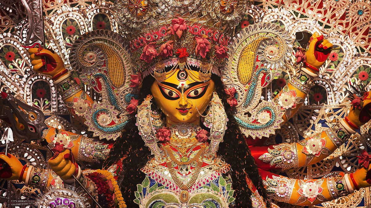 <div class="paragraphs"><p>Durga Puja 2022 famous pandals you should visit in Kolkata.</p></div>