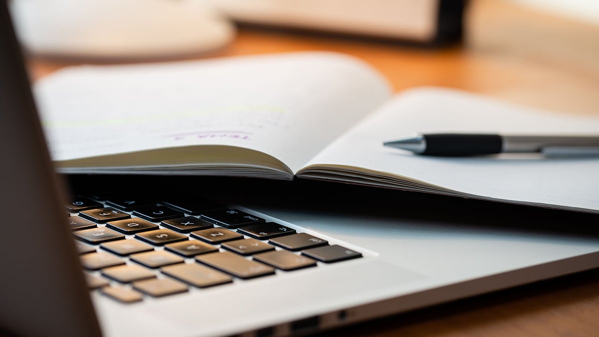 <div class="paragraphs"><p>CAT 2022 registration is going to end soon.</p></div>