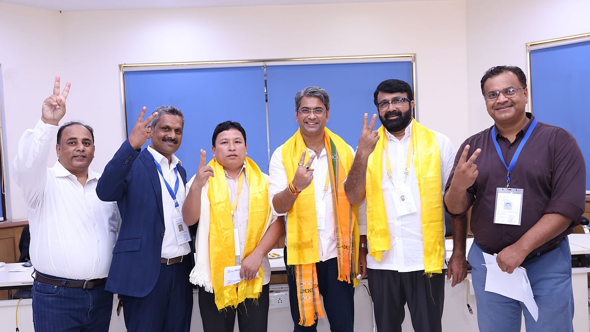 <div class="paragraphs"><p>Kalyan Chaubey won the AIFF Presidential election by a 33-1 margin.</p></div>