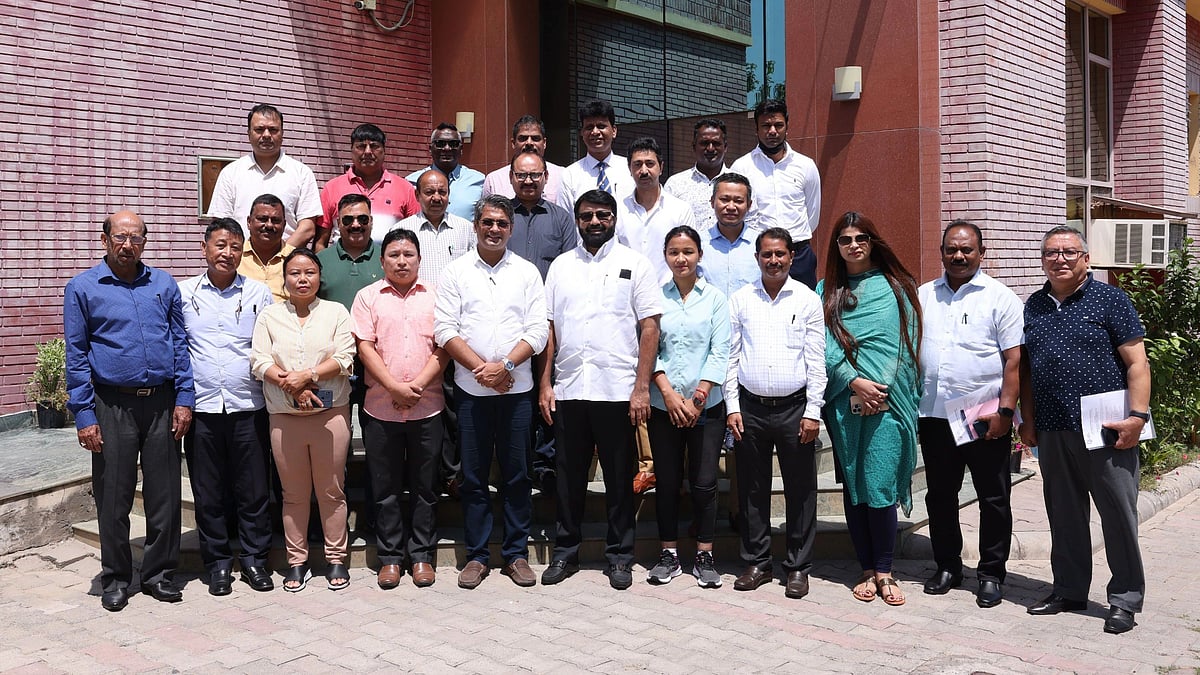 <div class="paragraphs"><p>The newly elected AIFF executive committee met at the Football House on Saturday.</p></div>