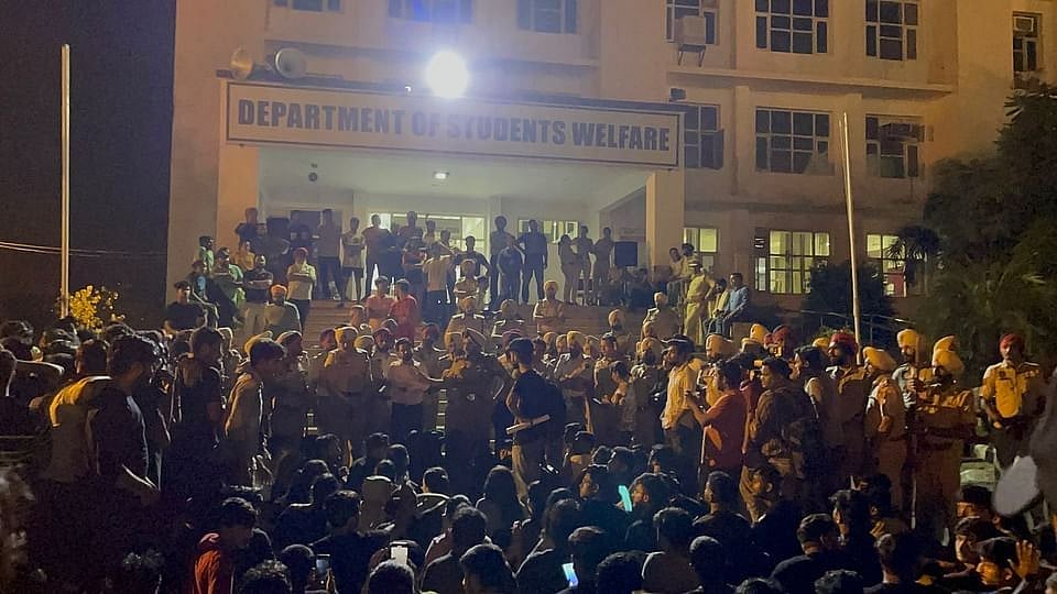 <div class="paragraphs"><p>Protests at the Chandigarh University were called off at around 2 am on 19 September.</p></div>