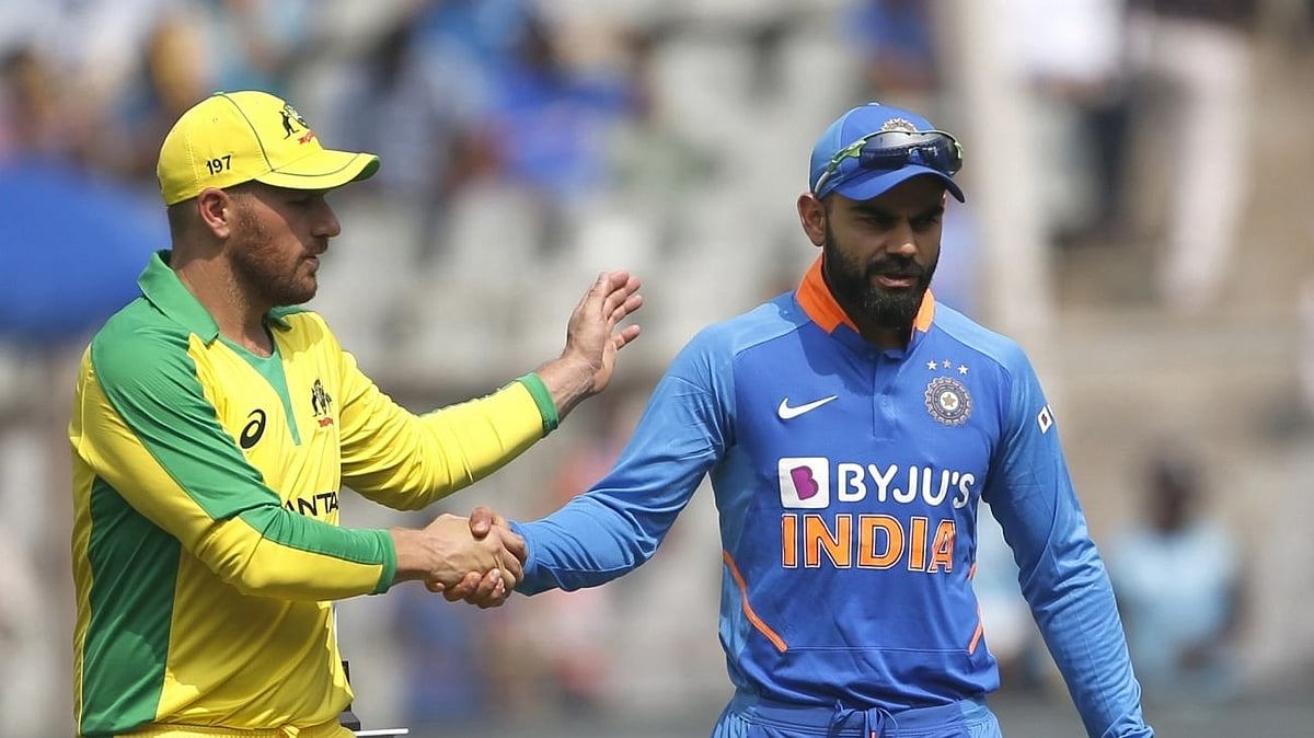 <div class="paragraphs"><p>Australian white-ball skipper Aaron Finch alongside former Indian captain Virat Kohli. </p></div>