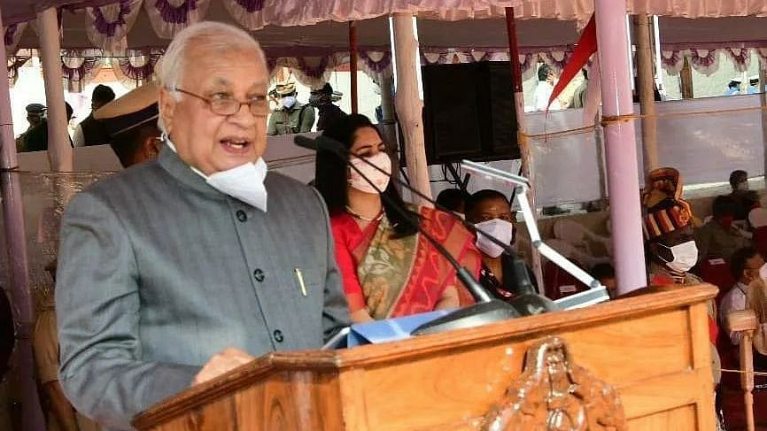 <div class="paragraphs"><p>Arif Mohammed Khan.</p></div>