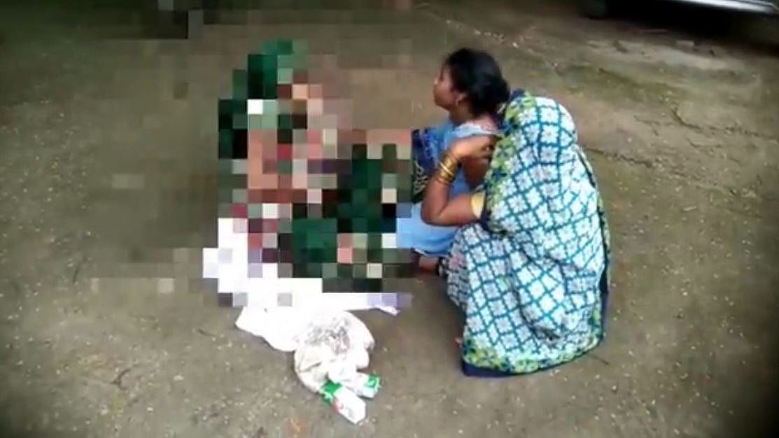 <div class="paragraphs"><p>Rishi's parents <strong>–</strong> Sanjay Pandre and Rajkali Pandre <strong>–&nbsp;</strong>had brought him to the health center in the Bargi area of Jabalpur on Wednesday. However, he was not taken in for treatment as no doctors were allegedly available.</p></div>