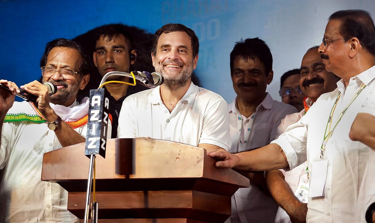 <div class="paragraphs"><p>The Congress units in Rajasthan and Chhattisgarh, the only two states where the party is in government on its own, have passed resolutions that Gandhi be made the party's president. </p></div>
