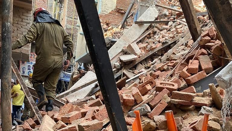 <div class="paragraphs"><p>Officials said that prima facie, the building collapsed due to an overload.</p></div>