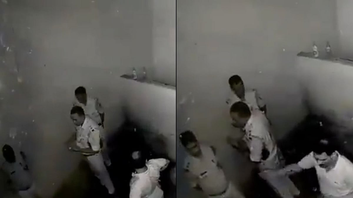 <div class="paragraphs"><p>The Bihar Police Association on Saturday sought a judicial probe into an alleged incident of five officers "being kept inside a lockup for two hours as per the direction of the district police chief concerned."</p></div>