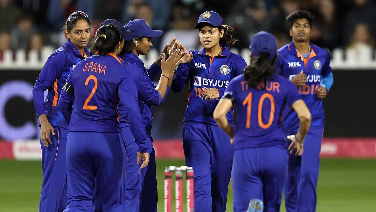 <div class="paragraphs"><p>The Indian women's team players celebrate after taking a wicket in the third T20I against England. </p></div>