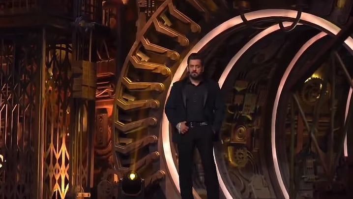 <div class="paragraphs"><p>Salman Khan on the sets of<em> Bigg Boss 16.</em></p></div>