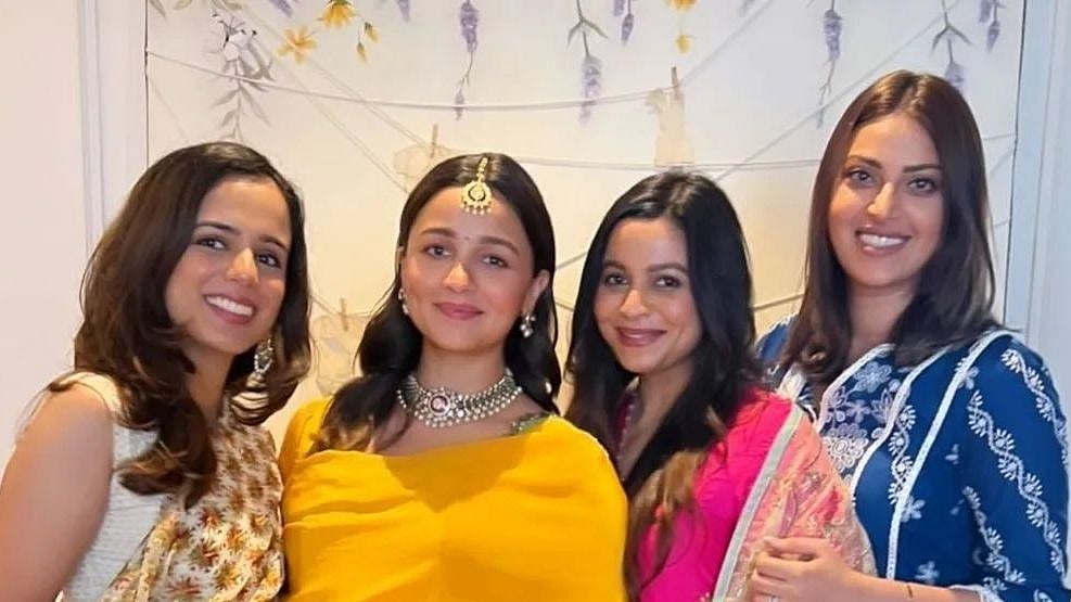 <div class="paragraphs"><p>Alia Bhatt at her baby shower.</p></div>