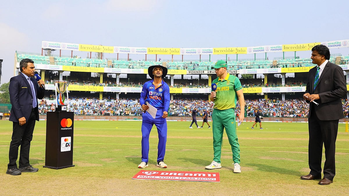 <div class="paragraphs"><p>The third ODI between India and South Africa was delayed due to a wet outfield at the Arun Jaitley Stadium in Delhi on Tuesday.&nbsp;</p></div>