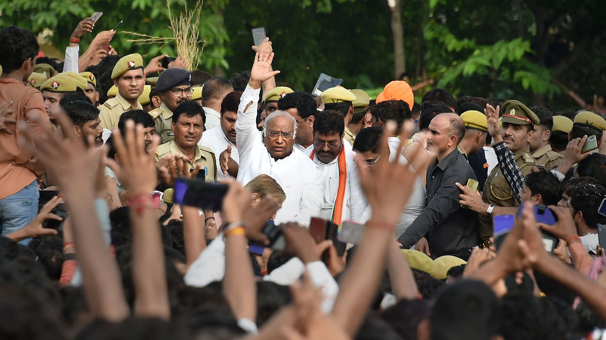 <div class="paragraphs"><p>Mallikarjun Kharge's elevation as the Congress president will boost Karnataka unit of the party immensely, say Congress leaders.</p></div>