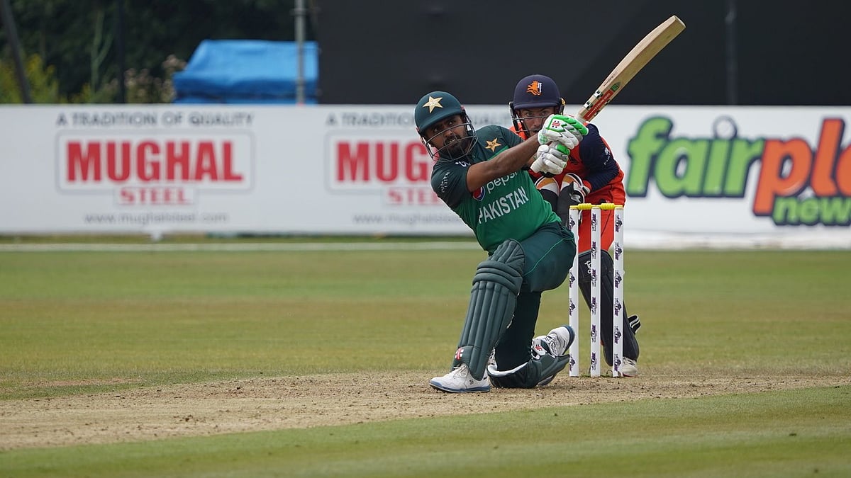 <div class="paragraphs"><p>T20 World Cup 2022: Pakistan's chances of a semi-final qualification are now slim.</p></div>