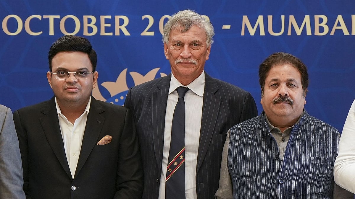 <div class="paragraphs"><p>Roger Binny has taken over as the new BCCI President.</p></div>
