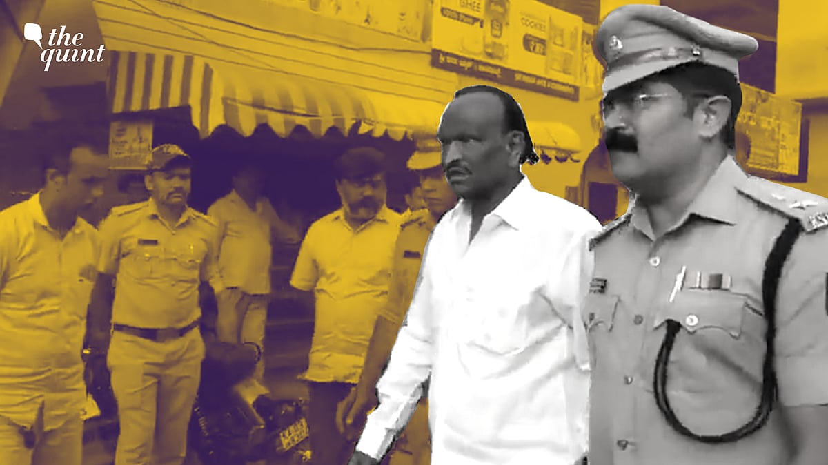 <div class="paragraphs"><p>Karnataka minister MTB Nagaraj, while visiting the deceased police Inspector's house.</p></div>