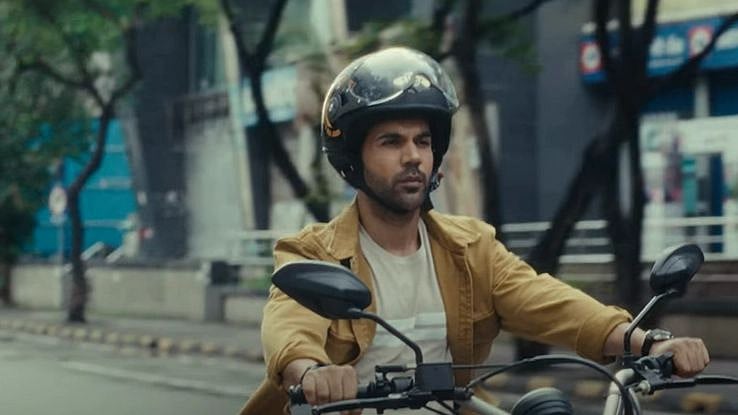 <div class="paragraphs"><p>Rajkummar Rao & Huma Qureshi Shine In Crime Comedy</p></div>