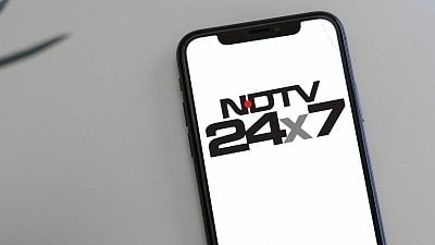 <div class="paragraphs"><p>Radhika and Prannoy Roy resigned as directors of RRPR Holding Pvt Ltd on 29 November.</p></div>