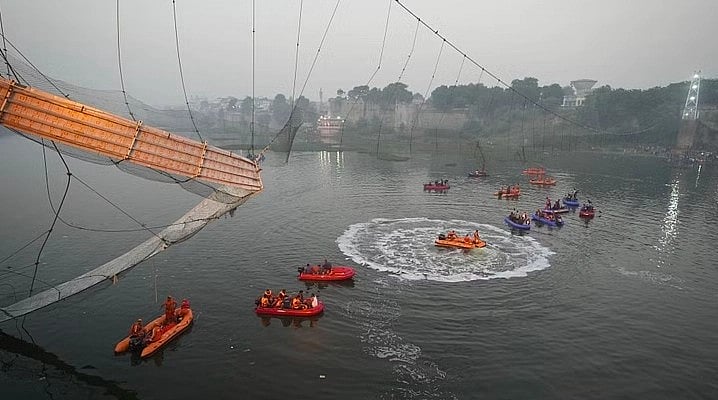 <div class="paragraphs"><p>135 people were killed after a suspension cable bridge collapsed in Gujarat's Morbi on 30 October.</p></div>