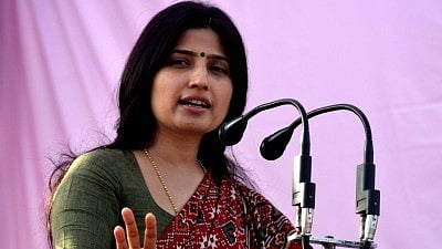 <div class="paragraphs"><p> Samajwadi Party’s Dimple Yadav filed her nomination for Uttar Pradash’s Mainpuri seat.</p></div>