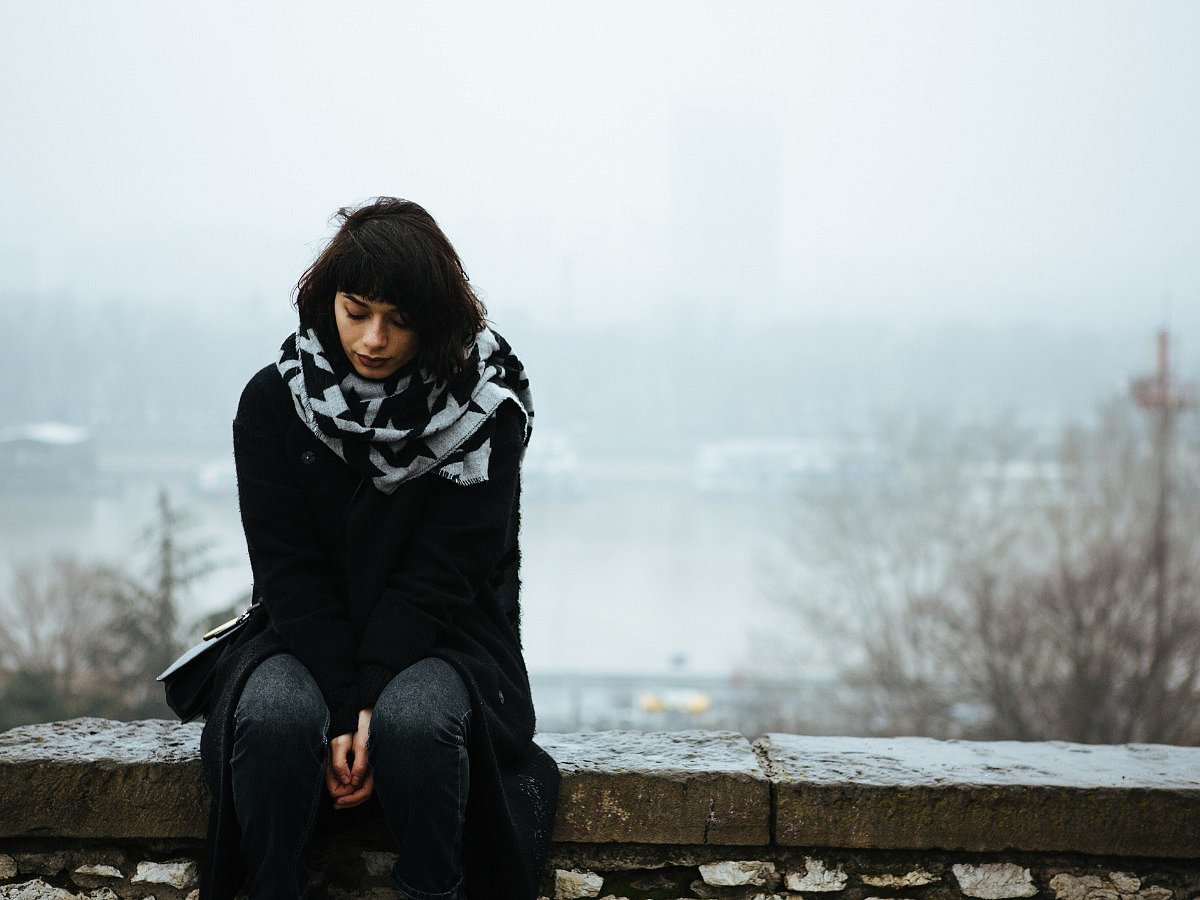 <div class="paragraphs"><p>Know the causes, symptoms, diagnosis, and treatment for SAD</p></div>