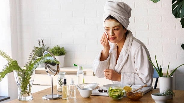 <div class="paragraphs"><p>Skin cycling is a four-night cycle technique that involves strategically applying specific actives on certain nights to prevent skin irritation. </p></div>