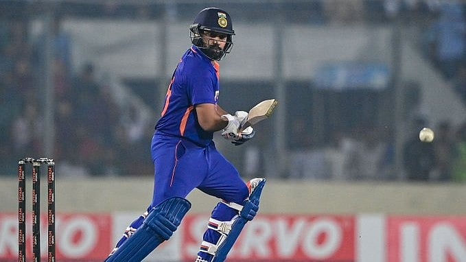 <div class="paragraphs"><p>Despite being injured, Rohit Sharma scored a half-century in the India vs Bangladesh 2nd ODI.</p></div>
