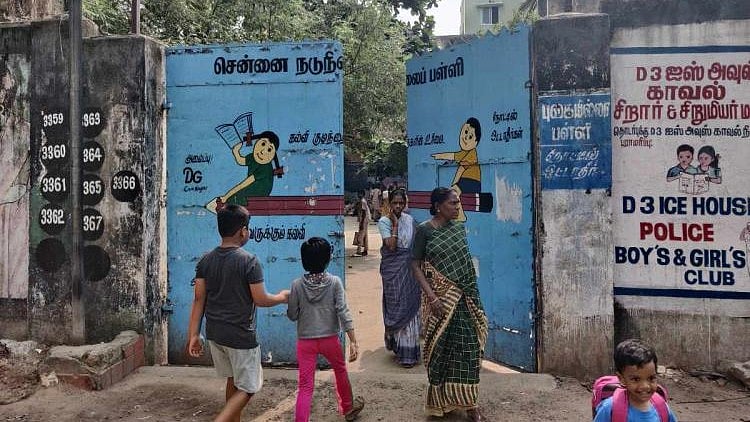 <div class="paragraphs"><p>The Chennai Middle School.</p></div>