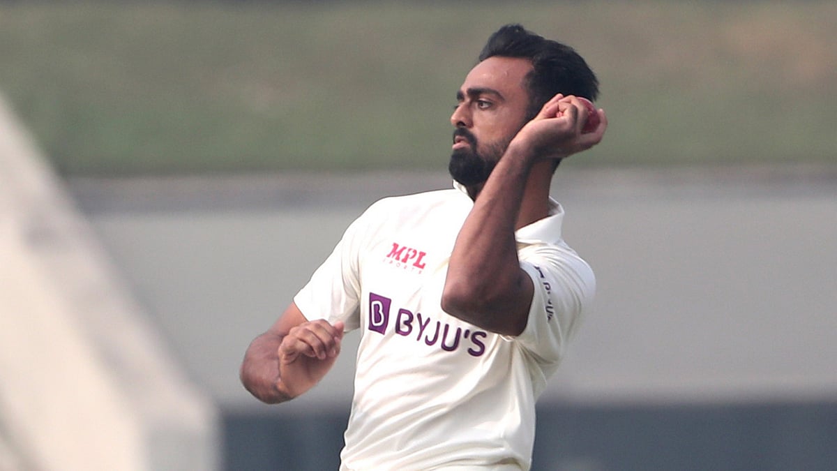 <div class="paragraphs"><p>Ranji Trophy 2022-23: Jaydev Unadkat took a hat-trick against Delhi.</p></div>