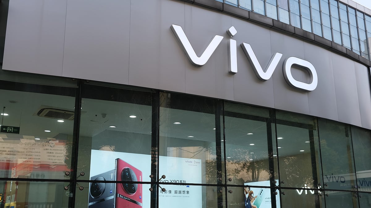 <div class="paragraphs"><p>Vivo Y100 leaked specifications and price range are stated here for readers.</p></div>