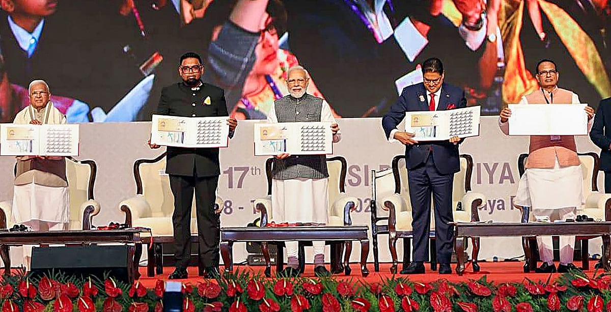 <div class="paragraphs"><p>To underline the importance of safe, legal, orderly and skilled migration, PBD 2023 saw the release of a Commemorative Postal Stamp on ‘Surakshit Jayen, Prashikshit Jayen’.</p></div>